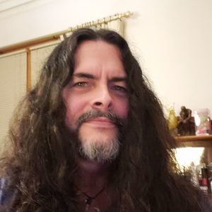 Meet your Posher, Tony